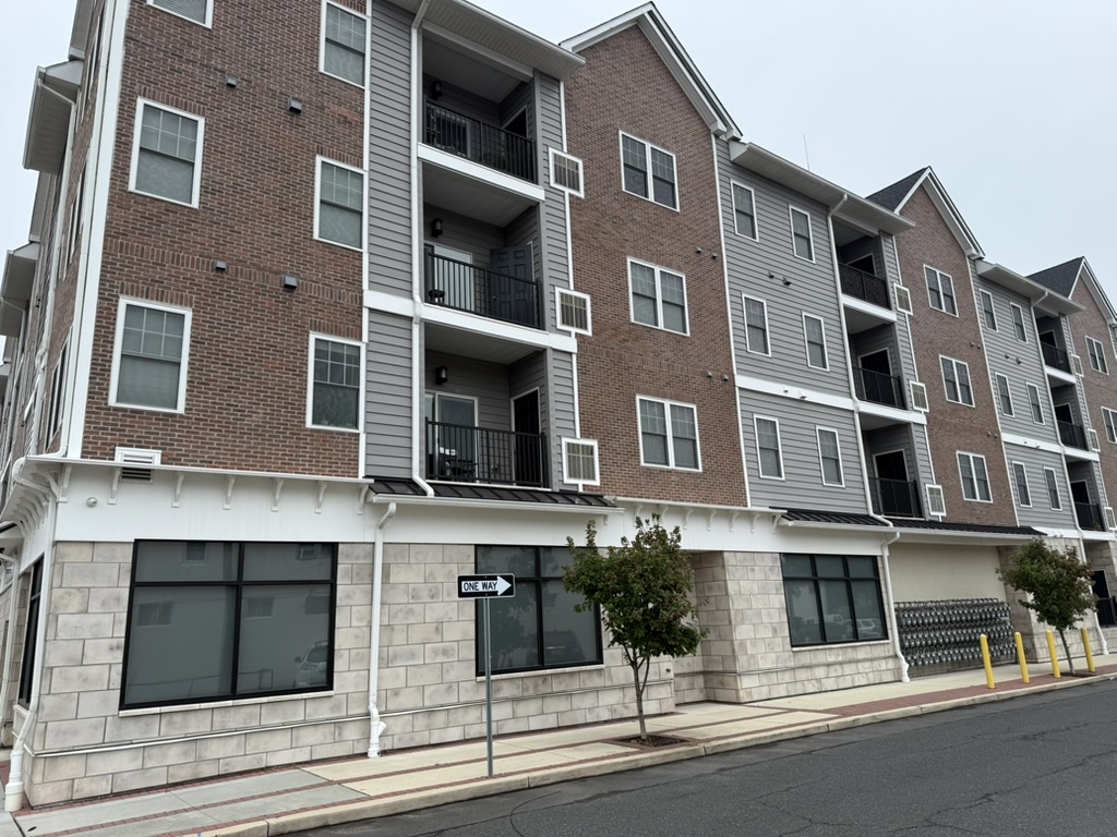 Mixed-use building, Somerset County